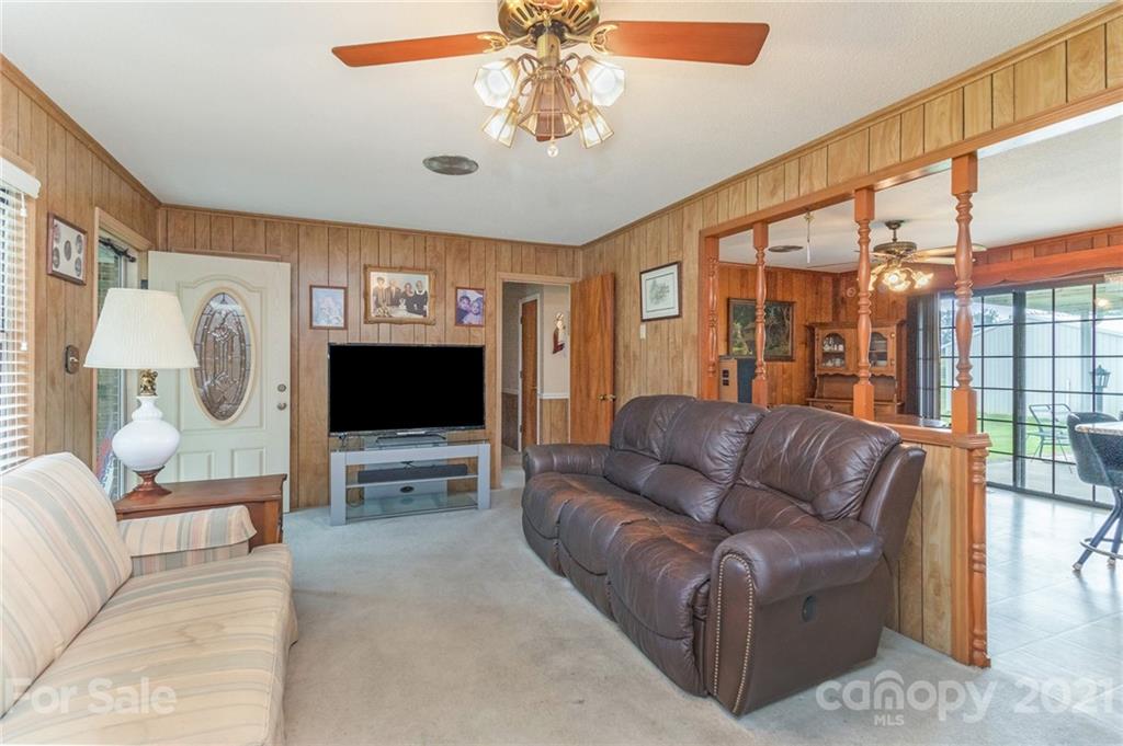 873 Farmbrook Road Lancaster, SC 29720 - Photo 5 of 30 Gallery Image 5
