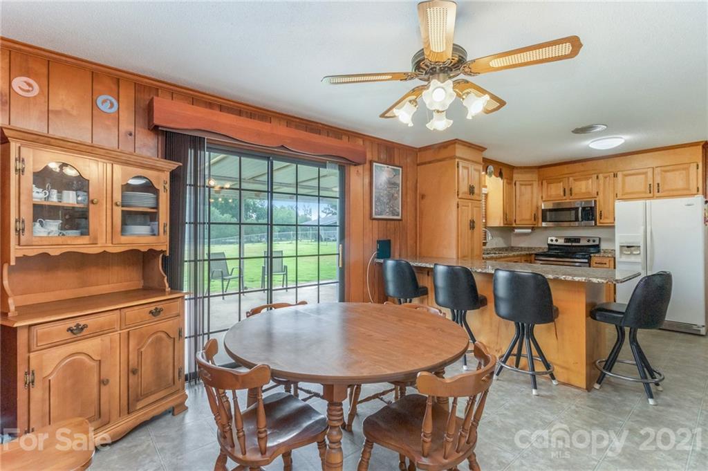 873 Farmbrook Road Lancaster, SC 29720 - Photo 9 of 30 Gallery Image 9