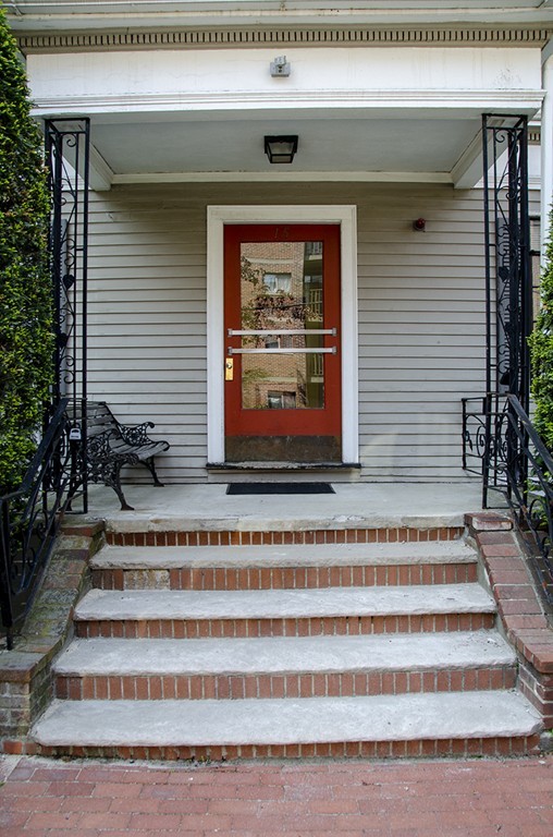 15 Ellery Street, Unit 11 Cambridge, MA 02138 - Photo 2 of 10 a view of the entrance door of the house
