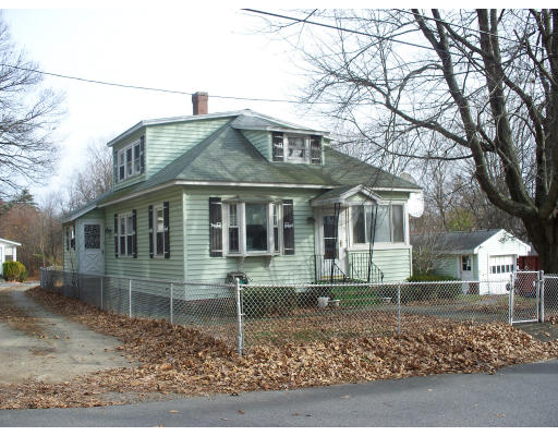 5 Benjamin Road Shirley, MA 01464 - Photo 1 of 1 front view of a house with a yard