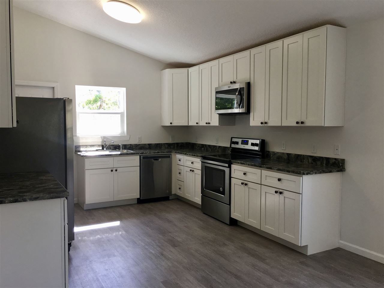 1455 Spring Street St. Augustine, FL 32084 - Photo 3 of 14 Gallery Image 3