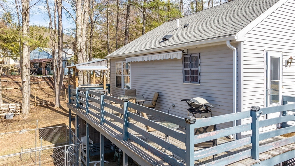 54 Mountain Road Erving, MA 01344 - Photo 31 of 35 Gallery Image 31