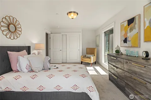 $798,000 | 3212 81st Place Southeast, Unit C301, Mercer Island, WA 98040