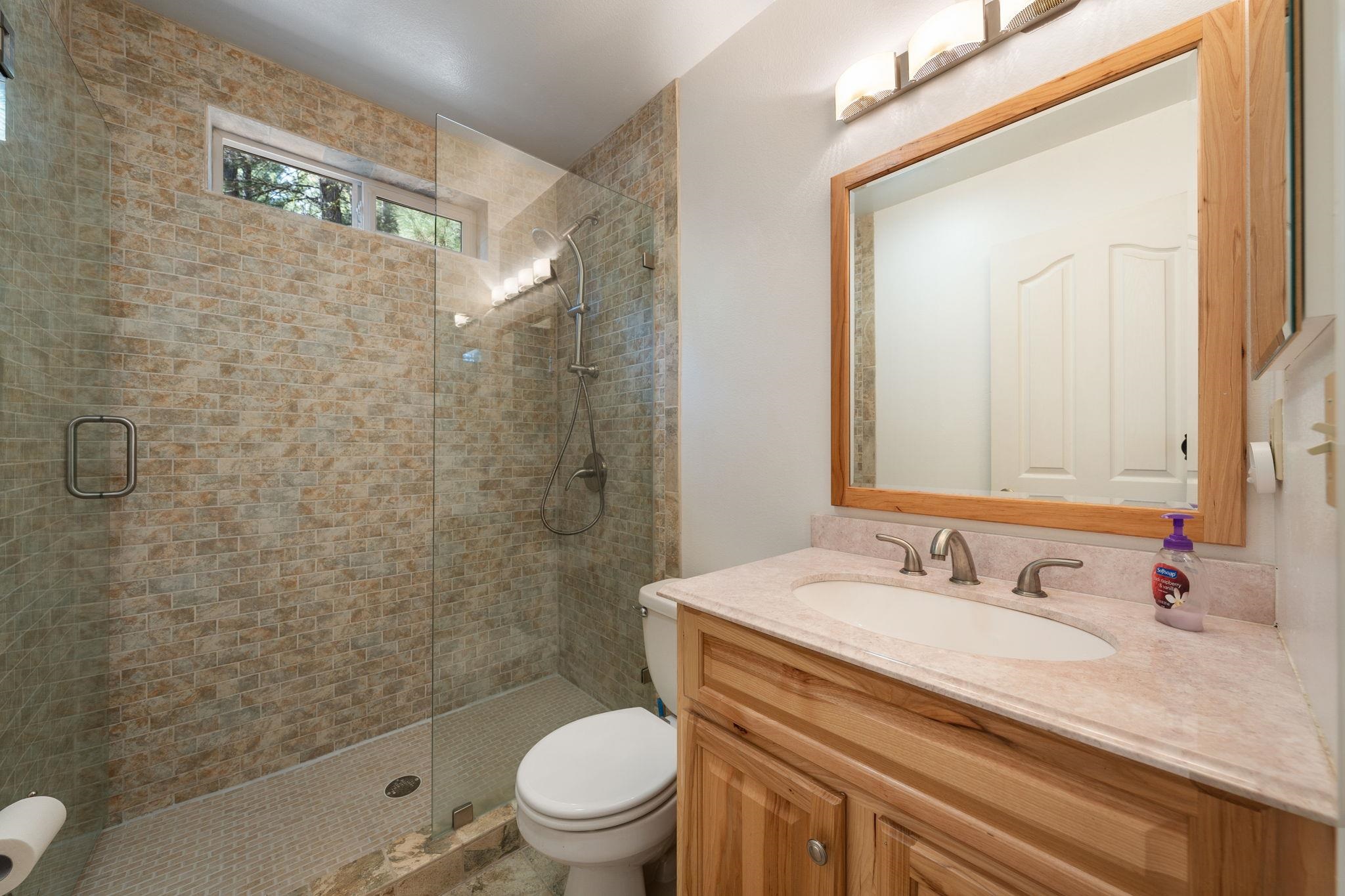 301 Mountain View Drive Calpine, CA 96124 - Photo 17 of 21