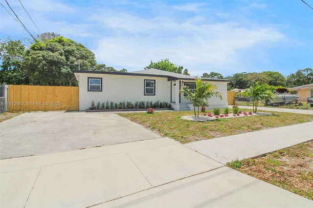 $654,999 | 2840 Northwest 171st Street, Miami Gardens, FL 33056