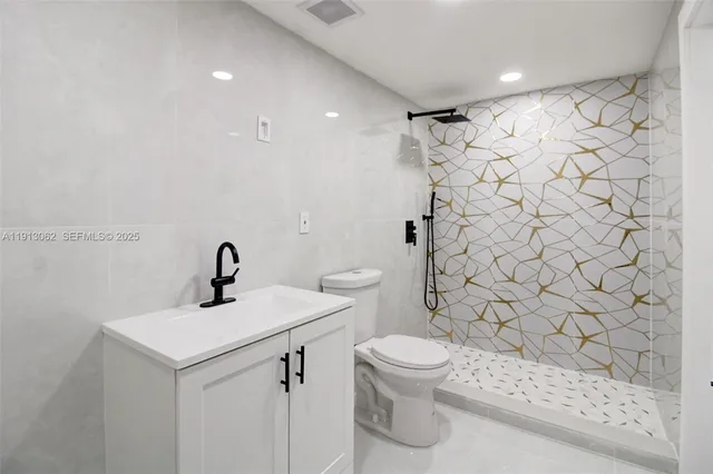 $654,999 | 2840 Northwest 171st Street, Miami Gardens, FL 33056