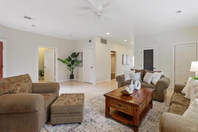 $1,550,000 | 3945 Joslin Lane, Vacaville, CA 95688