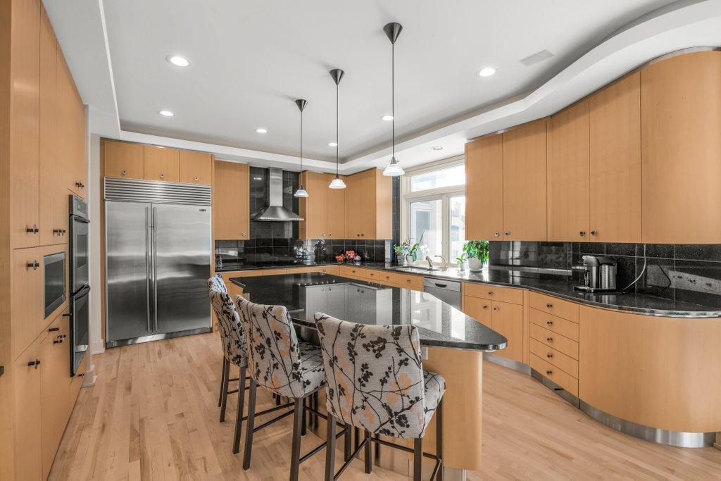 11465 Keystone Court Minnetonka, MN 55305 - Photo 11 of 57