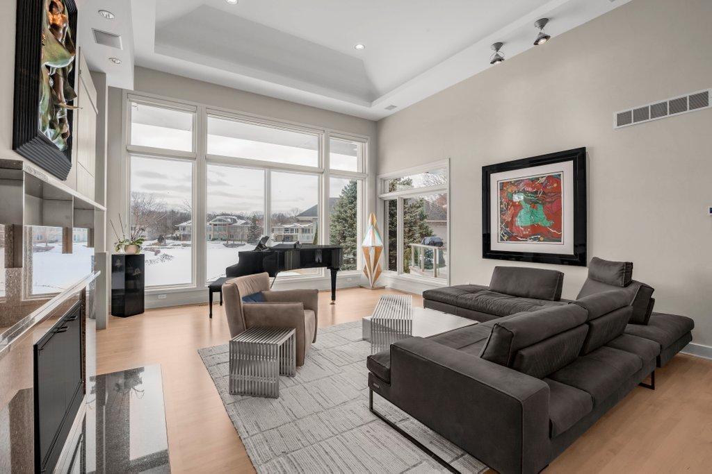 11465 Keystone Court Minnetonka, MN 55305 - Photo 6 of 57