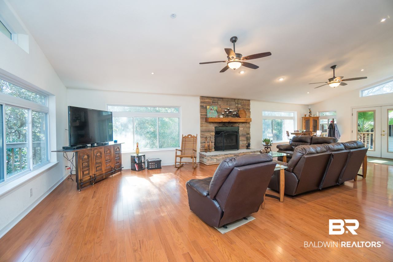 11388 Coleman Lane Elberta, AL 36530 - Photo 13 of 46 Gallery Image 13