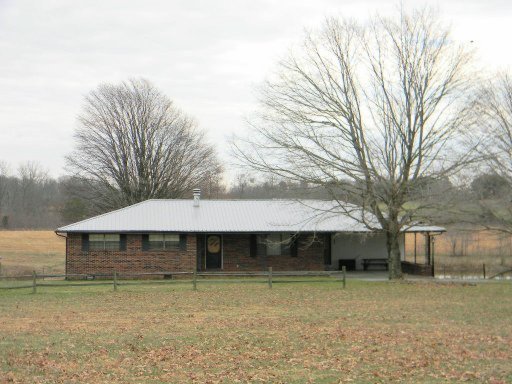 172 Tom Welch Road Crossville, TN 38571 - Photo 1 of 27 Primary Photo