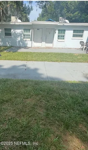 $1,100 | 1052 Maynard Street, Unit 1044, Jacksonville, FL 32208