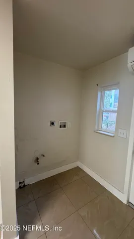 $1,100 | 1052 Maynard Street, Unit 1044, Jacksonville, FL 32208