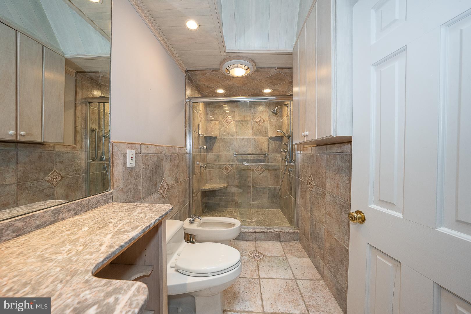 577 Tory Hill Road Devon, PA 19333 - Photo 26 of 63 Primary Ensuite Bathroom with Ceramic Tile Shower