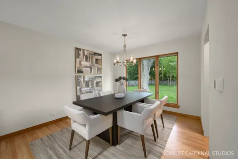 $675,000 | 17 Meisinger Lane, Naperville, IL 60540