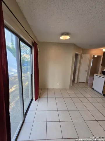 $1,300 | 8338 Longhorn Ridge Drive, Converse, TX 78109