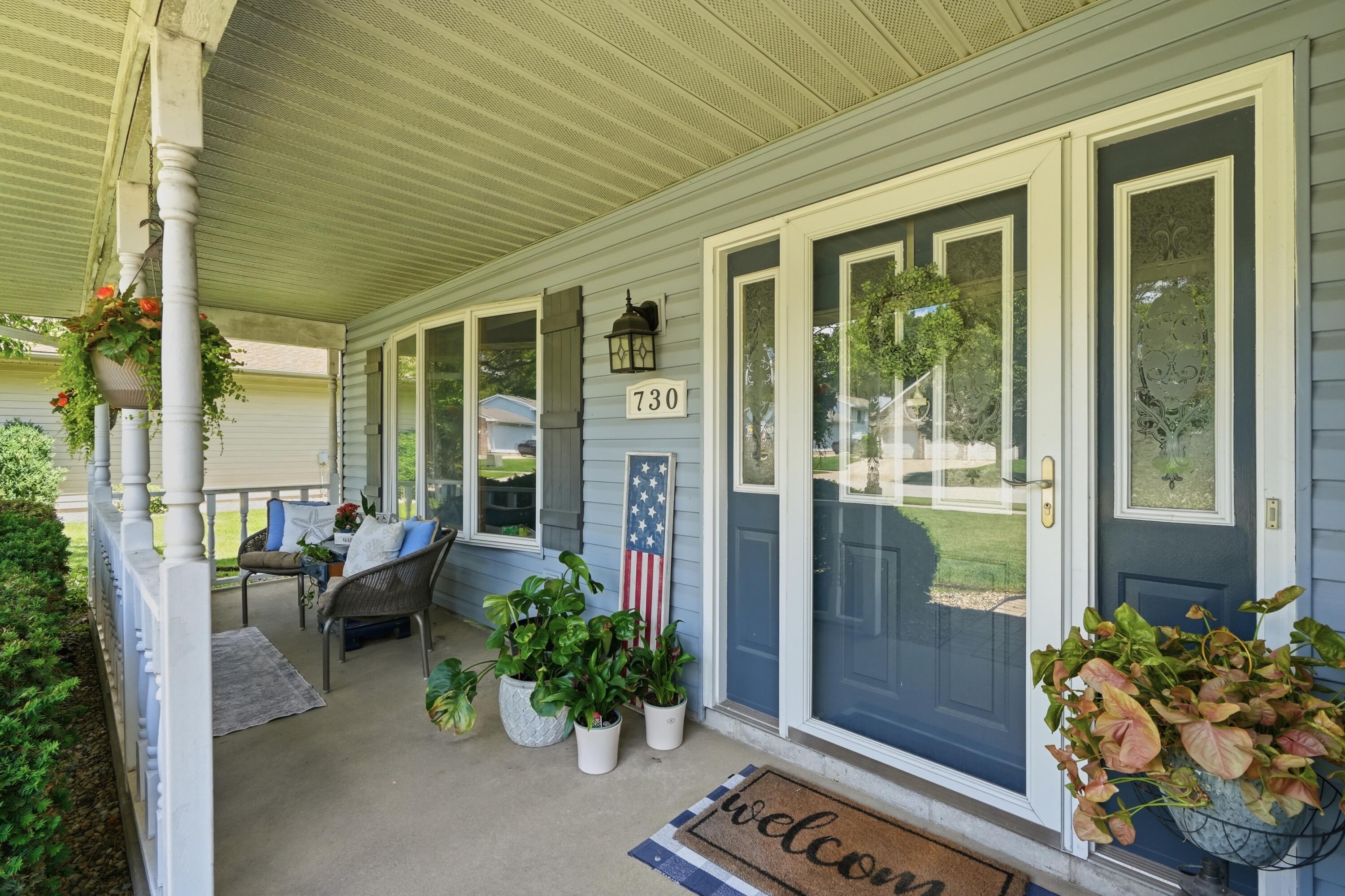 730 Meadow Lane Crown Point, IN 46307 - Photo 5 of 32 3000x1999