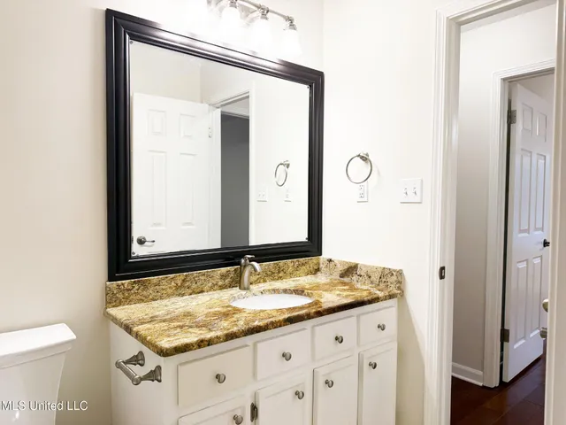 $375,000 | 6650 Scenic Hollow Road, Walls, MS 38680