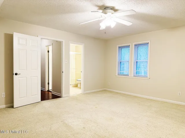 $375,000 | 6650 Scenic Hollow Road, Walls, MS 38680