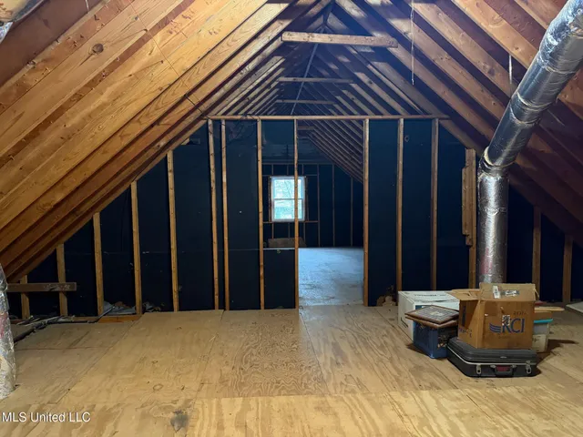 $375,000 | 6650 Scenic Hollow Road, Walls, MS 38680