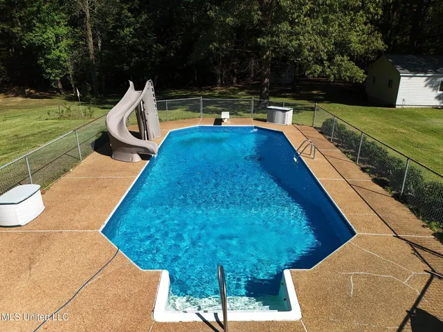 $375,000 | 6650 Scenic Hollow Road, Walls, MS 38680