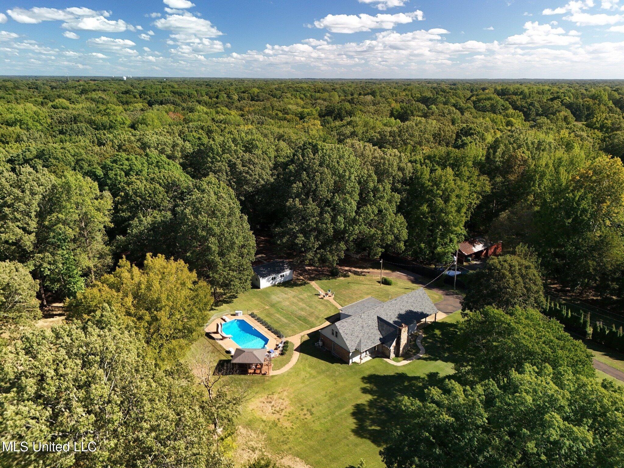 6650 Scenic Hollow Road Walls, MS 38680 - Photo 9 of 49 04_drone_aerial_property