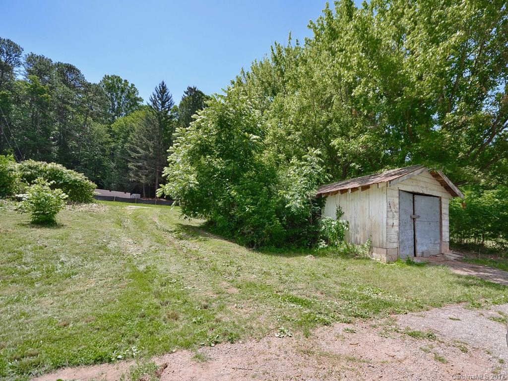631 Long Shoals Road Arden, NC 28704 - Photo 9 of 11 Gallery Image 9