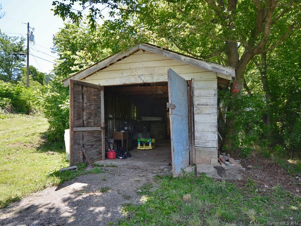 631 Long Shoals Road Arden, NC 28704 - Photo 10 of 11 Gallery Image 10