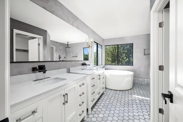 $1,149,000 | 29879 South Chrisman Road, Tracy, CA 95304