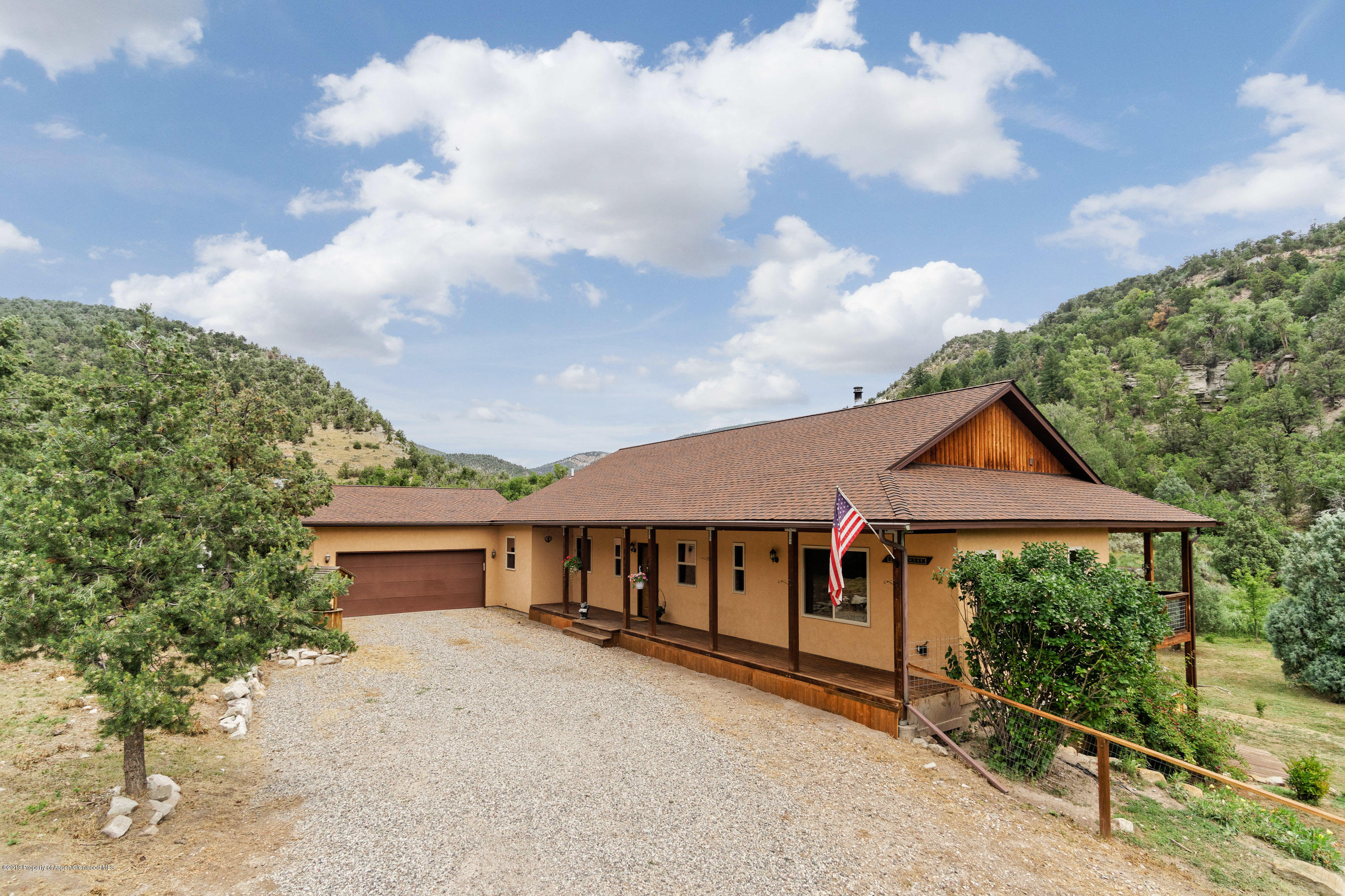8400 Highway 325 Rifle, CO 81650 - Photo 4 of 33 8400Hwy325_DASH009