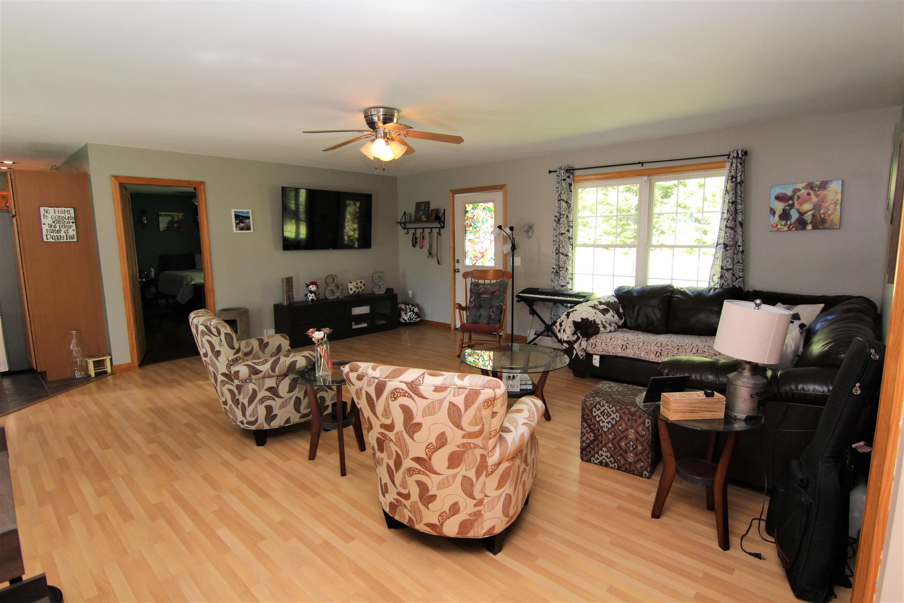 403 Medford Road Lagrange, ME 04453 - Photo 4 of 55 Living room