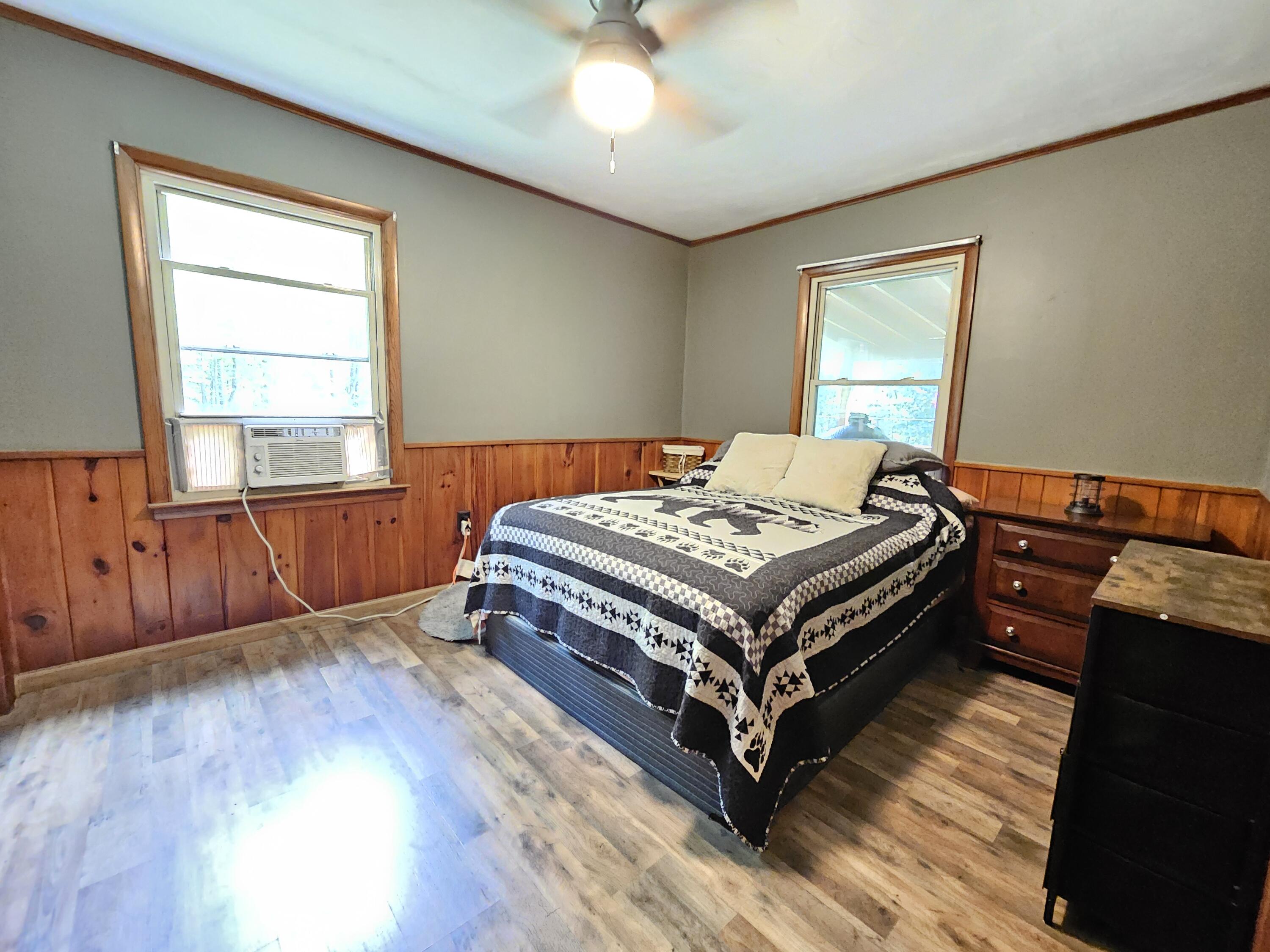 5283 Peaceful Valley Road New Castle, VA 24127 - Photo 12 of 29 Master Bedroom