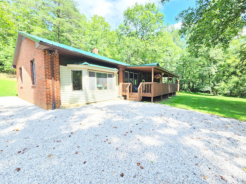 5283 Peaceful Valley Road New Castle, VA 24127 - Photo 2 of 29 5283 Peaceful Valley Rd.