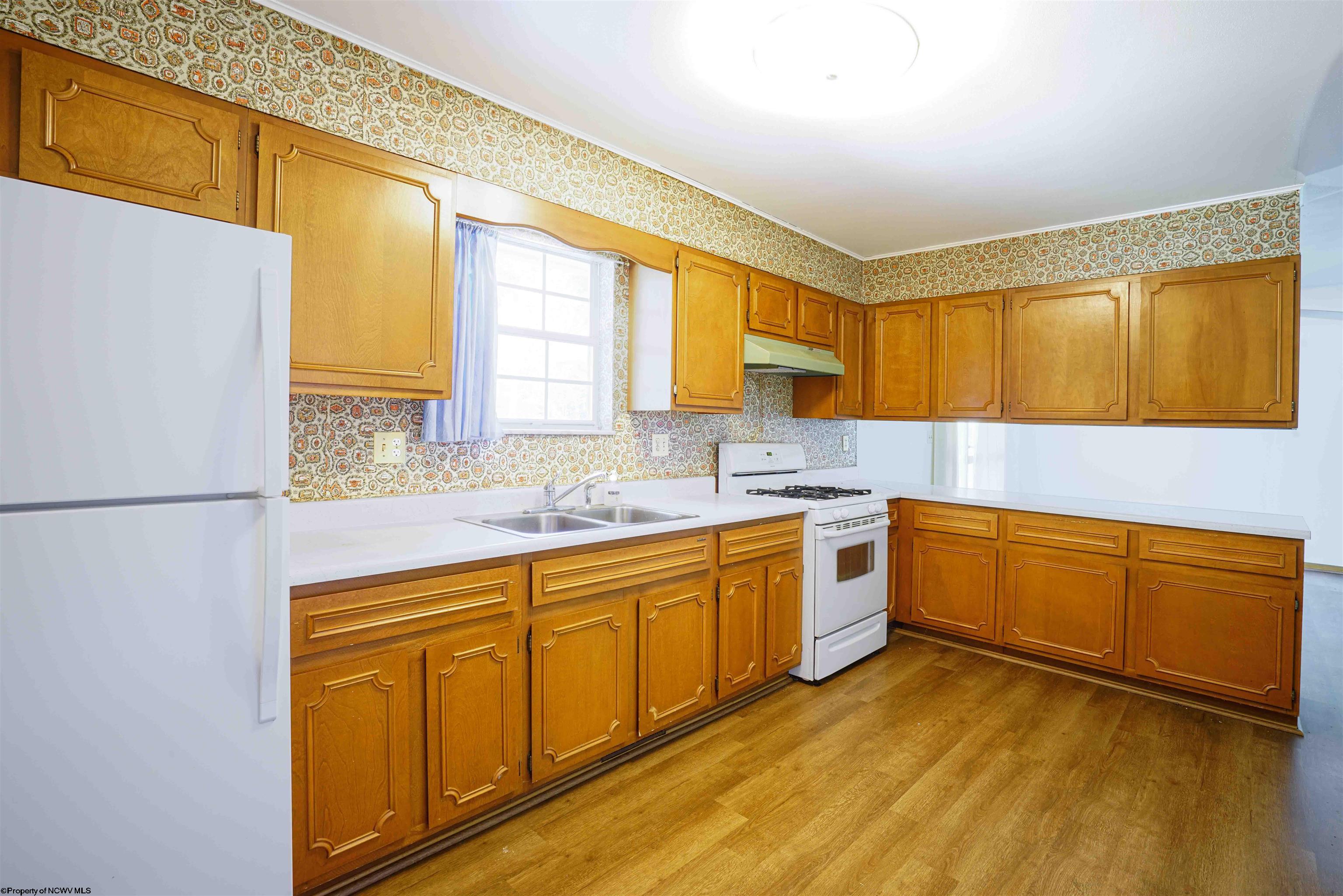 4318 Big Flint Road West Union, WV 26456 - Photo 6 of 23 Gallery Image 6