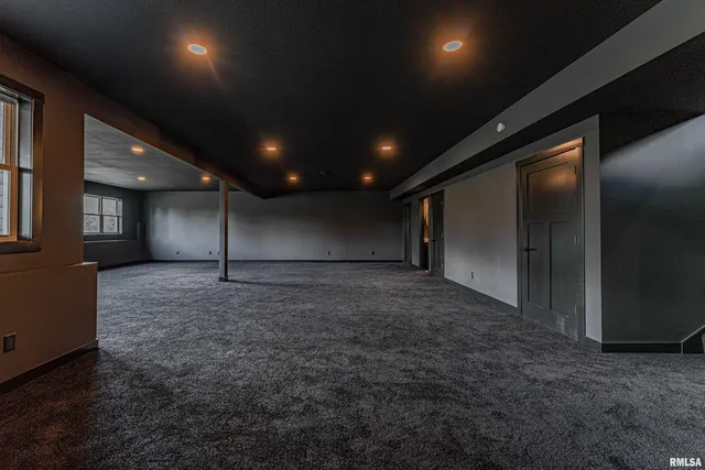 $650,000 | 1412 North Union Street, Lincoln, IL 62656