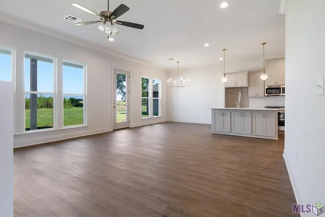 $310,000 | 4815 Pointe Prospect Drive, Oscar, LA 70762