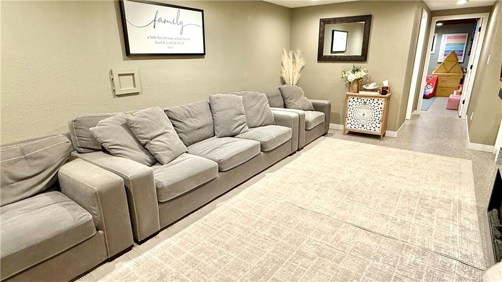 3405 Neighbor Road St. Joseph, MO 64506 - Photo 28 of 52