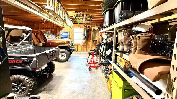 $259,900 | 3405 Neighbor Road, St. Joseph, MO 64506