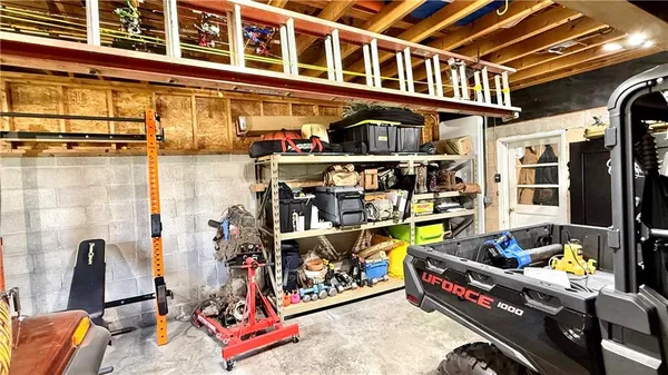 $259,900 | 3405 Neighbor Road, St. Joseph, MO 64506