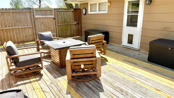 $259,900 | 3405 Neighbor Road, St. Joseph, MO 64506