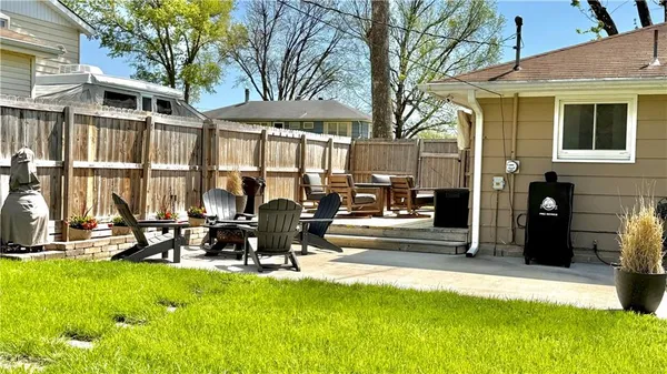 $259,900 | 3405 Neighbor Road, St. Joseph, MO 64506