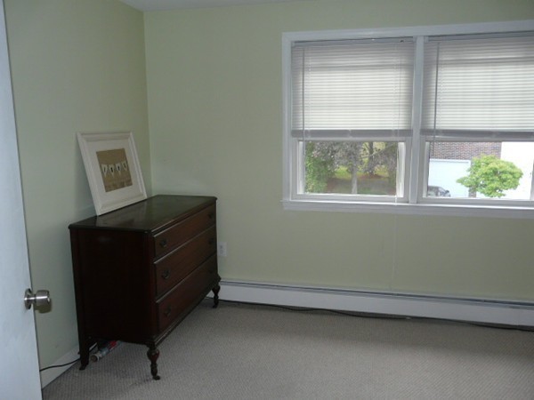 100 Roper Street, Unit E Lowell, MA 01852 - Photo 15 of 26 Gallery Image 15