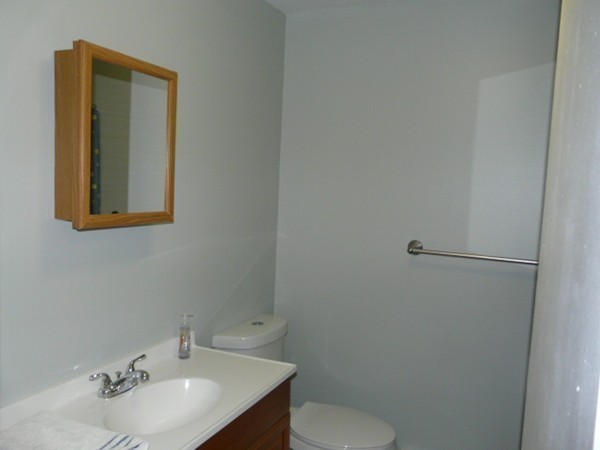 100 Roper Street, Unit E Lowell, MA 01852 - Photo 17 of 26 Gallery Image 17