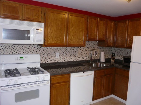 100 Roper Street, Unit E Lowell, MA 01852 - Photo 4 of 26 Gallery Image 4