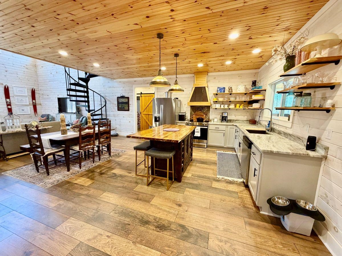 540 Muscatel Lane Counce, TN 38326 - Photo 8 of 32 Plenty of room for family gatherings...