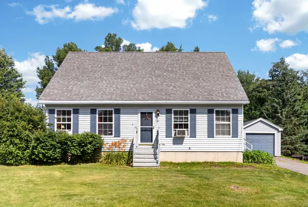 $349,000 | 61 Sunny Hollow Place, Bangor, ME 04401