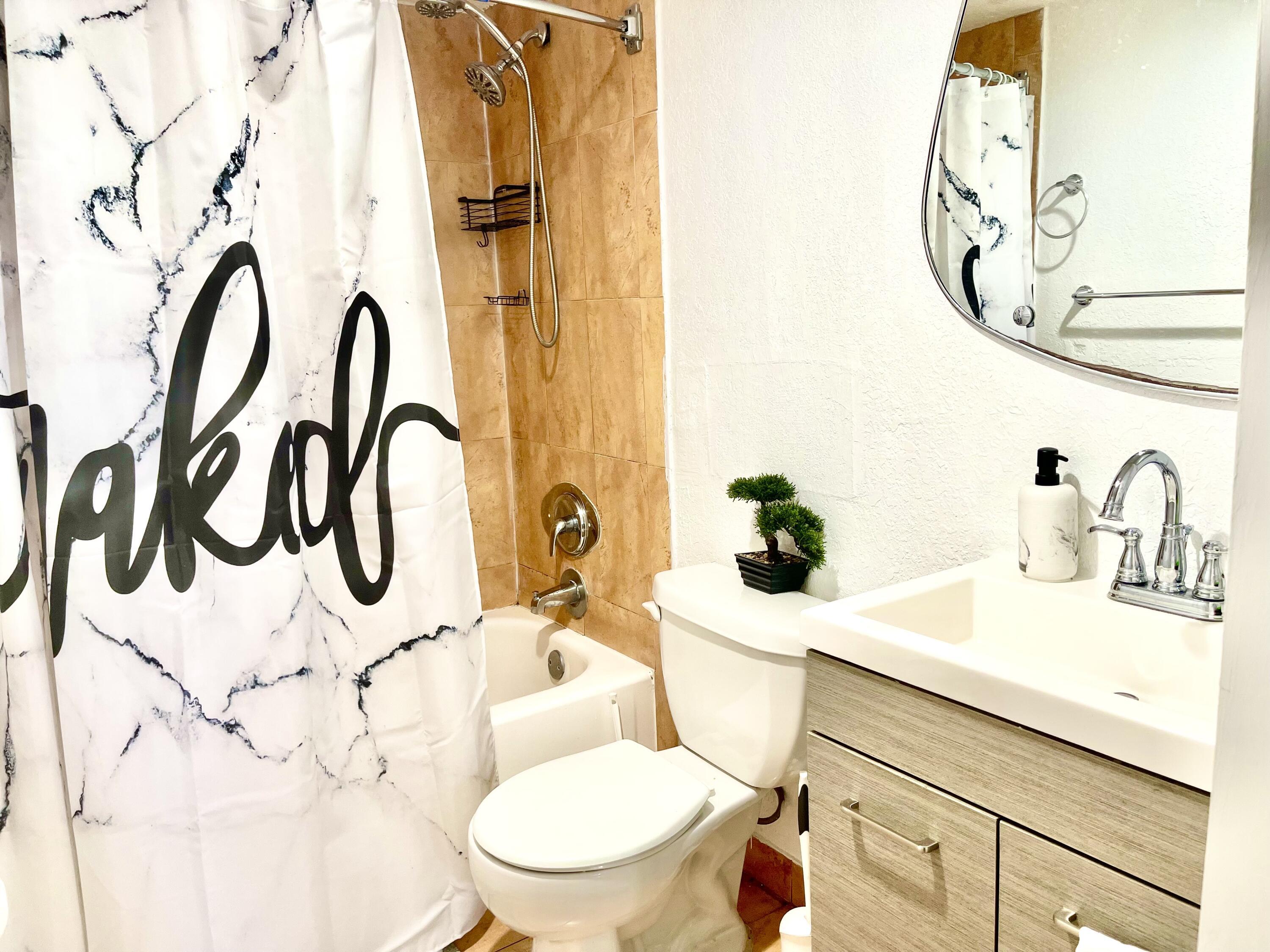 4172 Inverrary Drive, Unit 507 Lauderhill, FL 33319 - Photo 10 of 12 IMG_1700