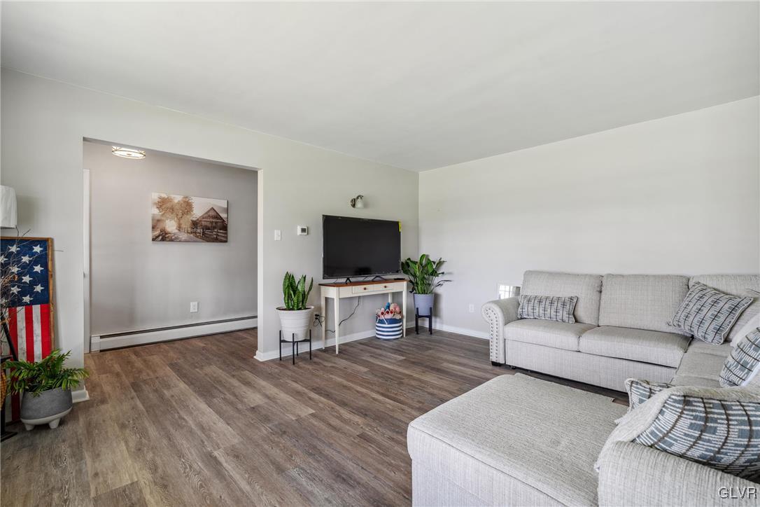 690 Daniels Road Nazareth, PA 18064 - Photo 11 of 41 Gallery Image 11