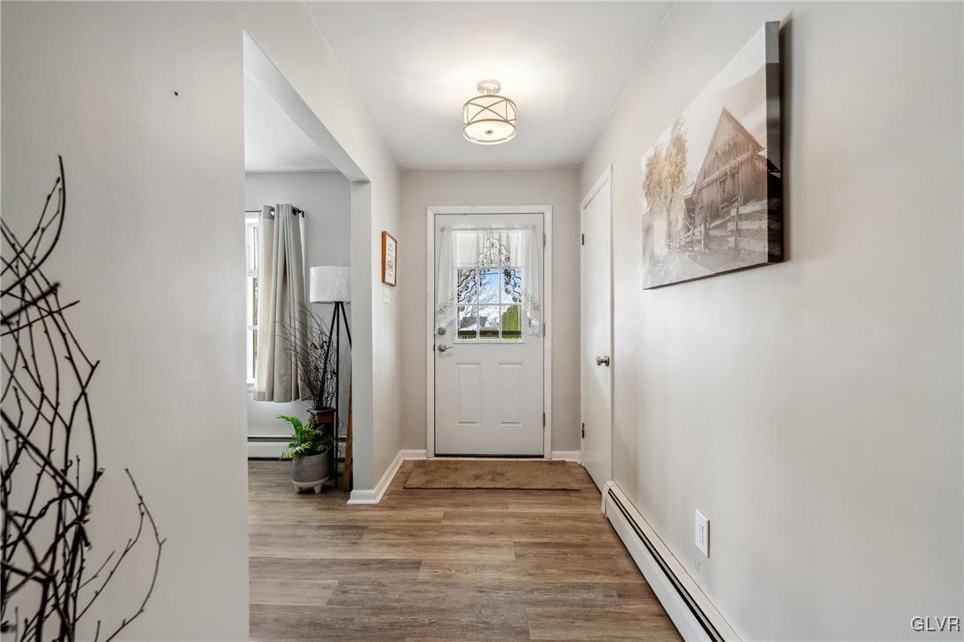 690 Daniels Road Nazareth, PA 18064 - Photo 6 of 41 Gallery Image 6