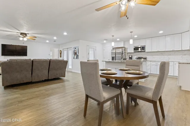 $329,999 | 2139 Dothan Court, Chipley, FL 32428